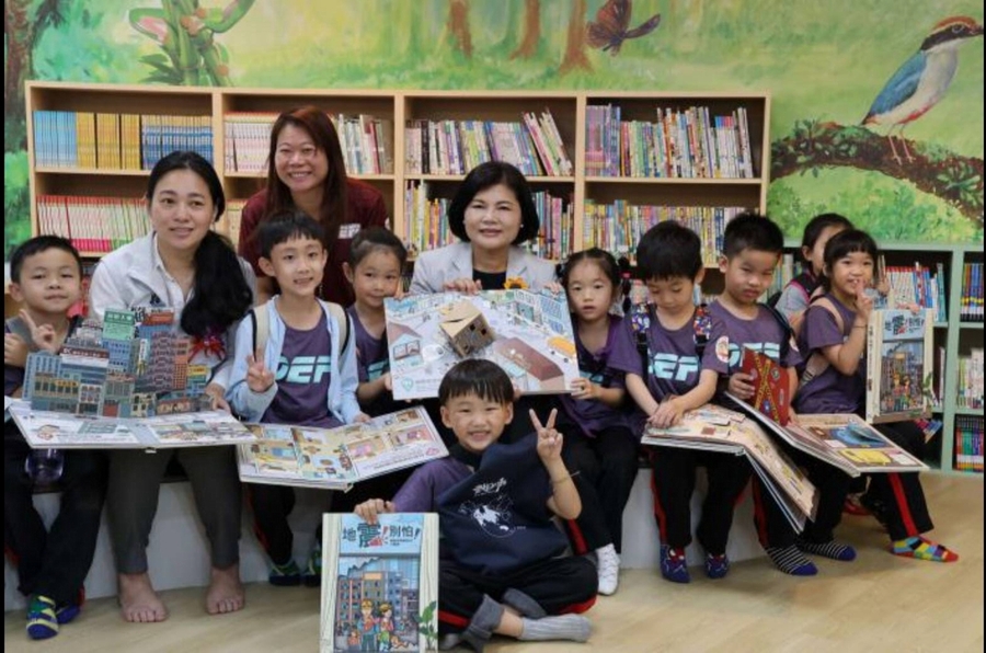 「閱讀 、共讀」親子一起來  雲林石龜國小社區共讀站啟用